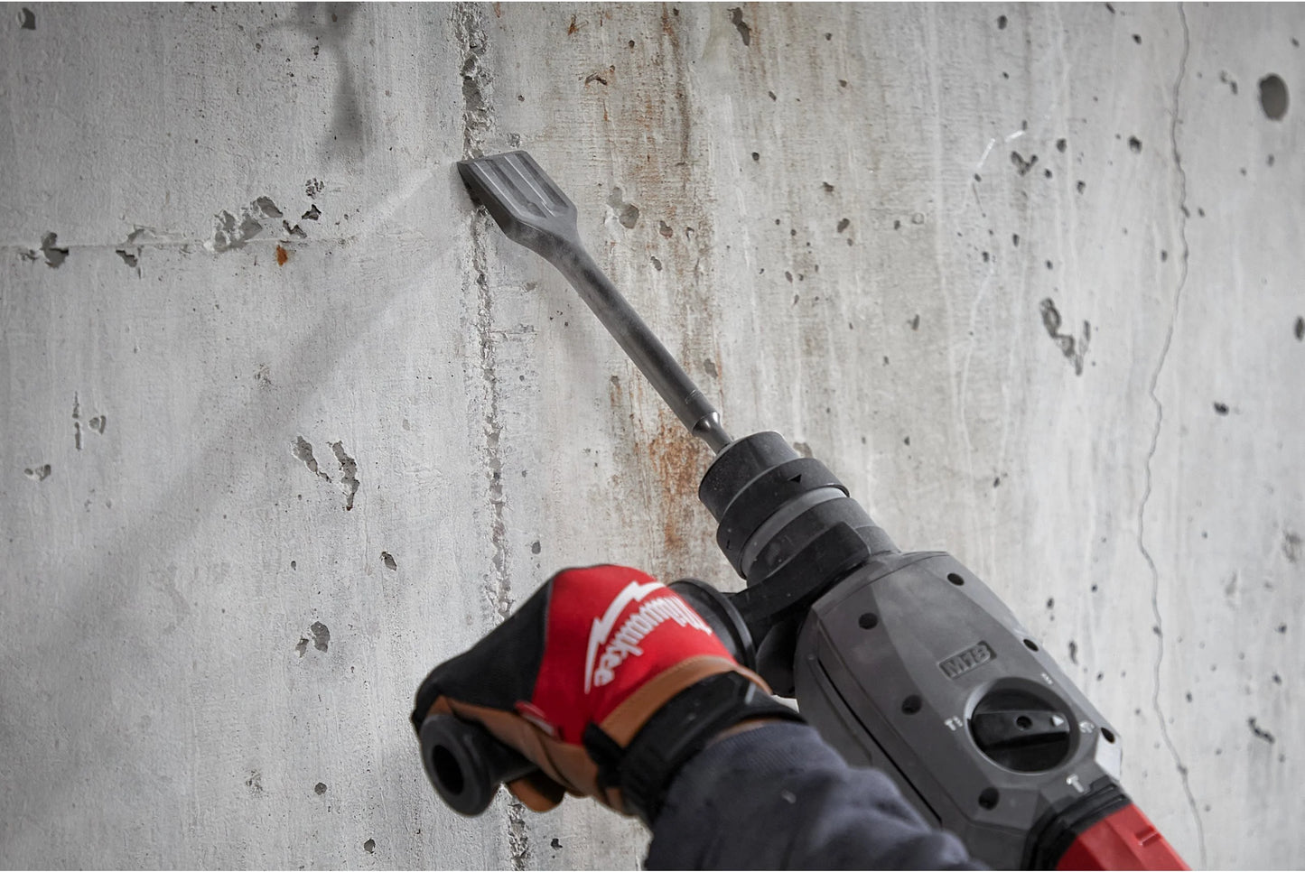 Cinzel auto-afiador SDS-Plus + SLEDGE 250x40mm Milwaukee