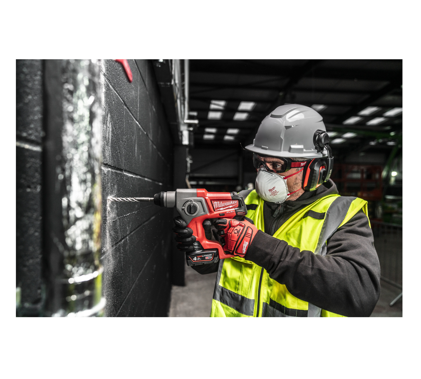 Óculos de proteção panorâmicos de perfil baixo ventilados Milwaukee