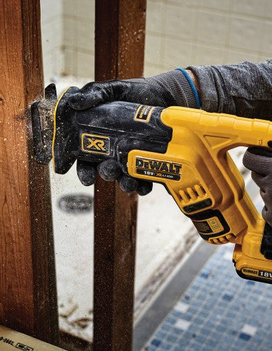 Kit Dewalt 8 ferramentas + 3 bat 5ah + Carregador DCB1104 + Kit 4xTstak VI DCK870P3