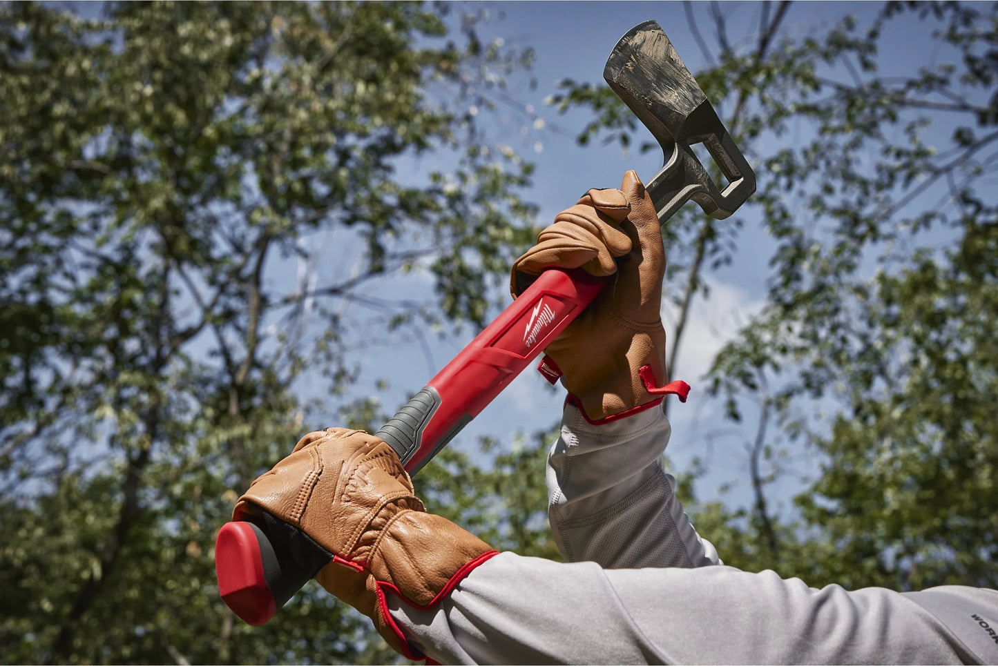 Machado de aço forjado de 40 cm Milwaukee