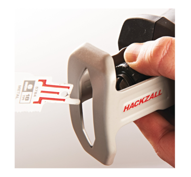 Serra recíproca 18V 20mm com lâmina Milwaukee C18 HZ-0