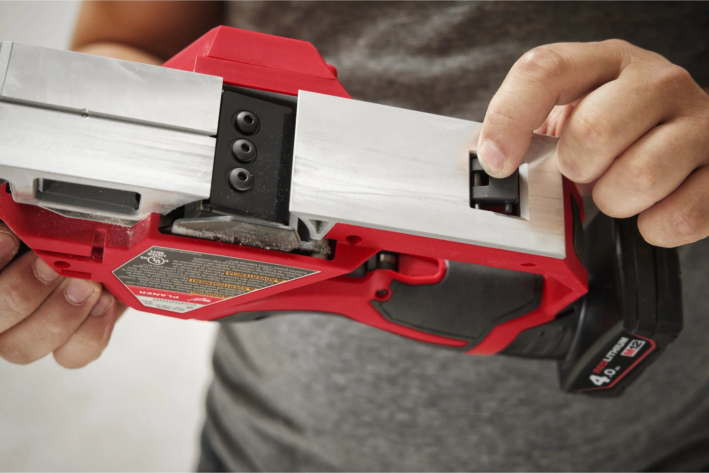 Escova subcompacta M12 Milwaukee M12 BLP-0X