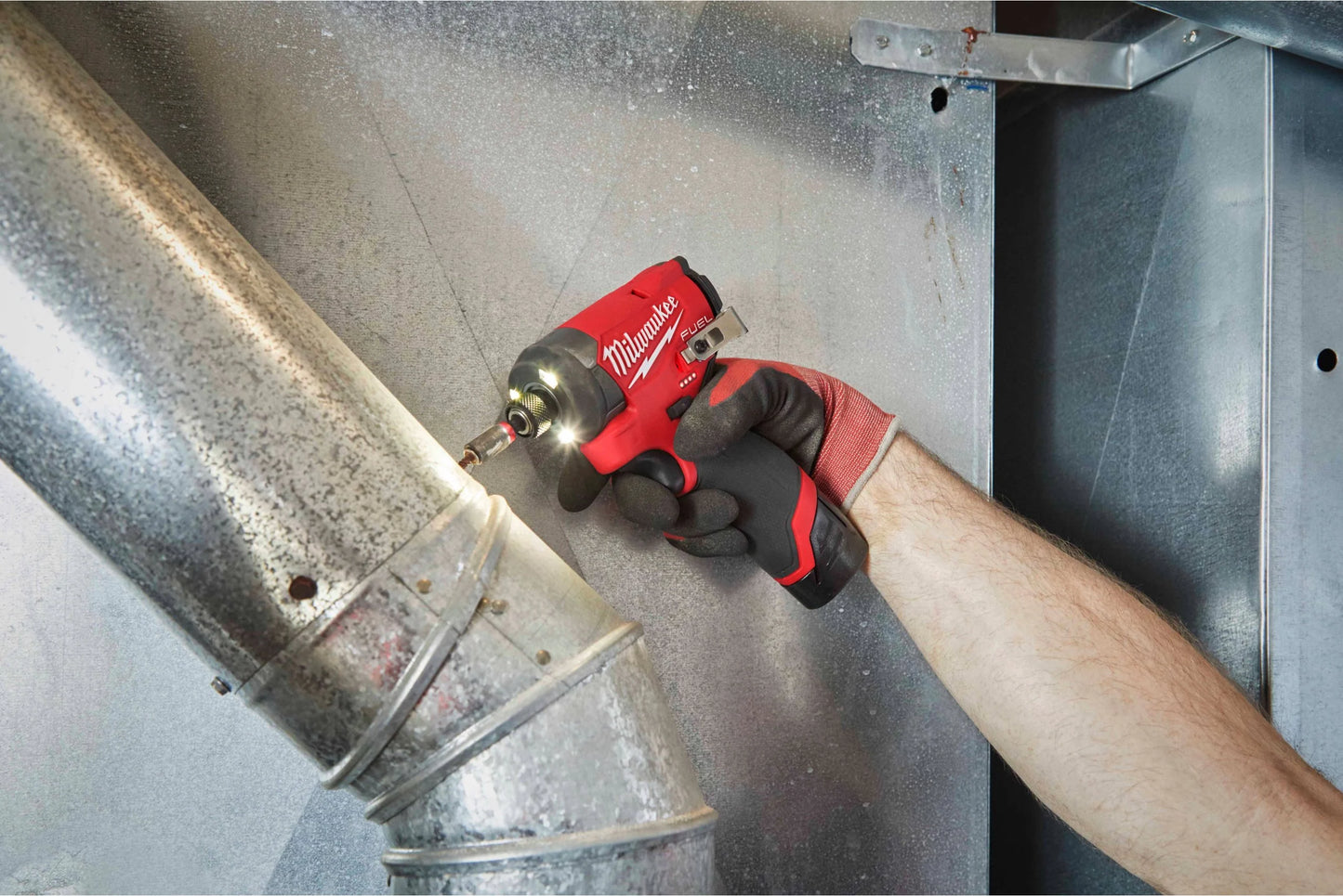 Powerpack berbequim de impacto + aparafusadora de impacto + 2 baterias de 4,0 Ah + carregador + mala Milwaukee M12 FPP2A2-402X