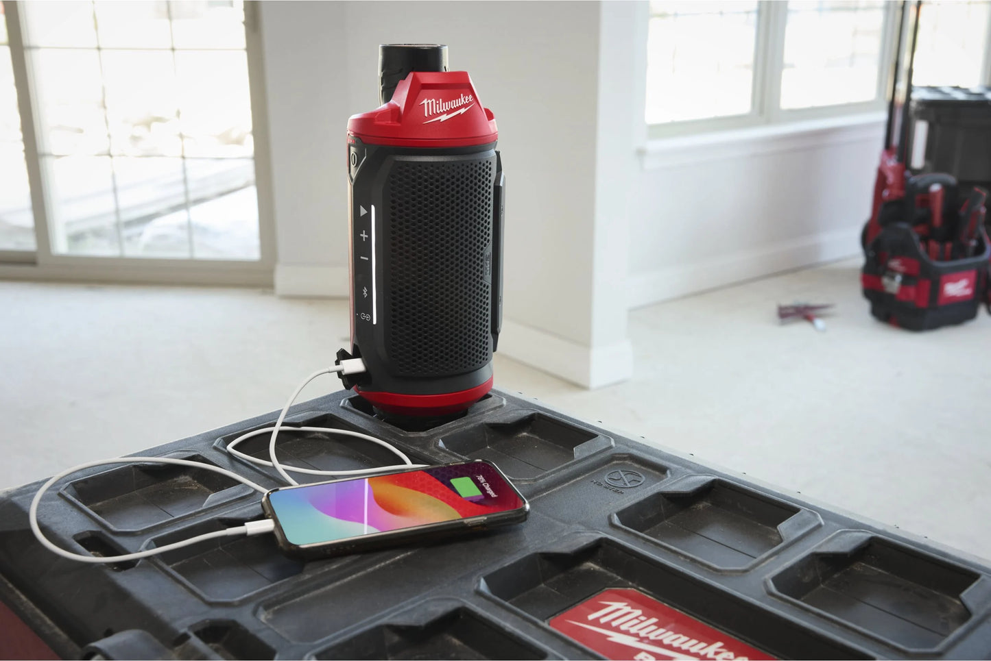 Coluna M12 com Bluetooth compatível com Packout Milwaukee M12 SPEJSG2-0