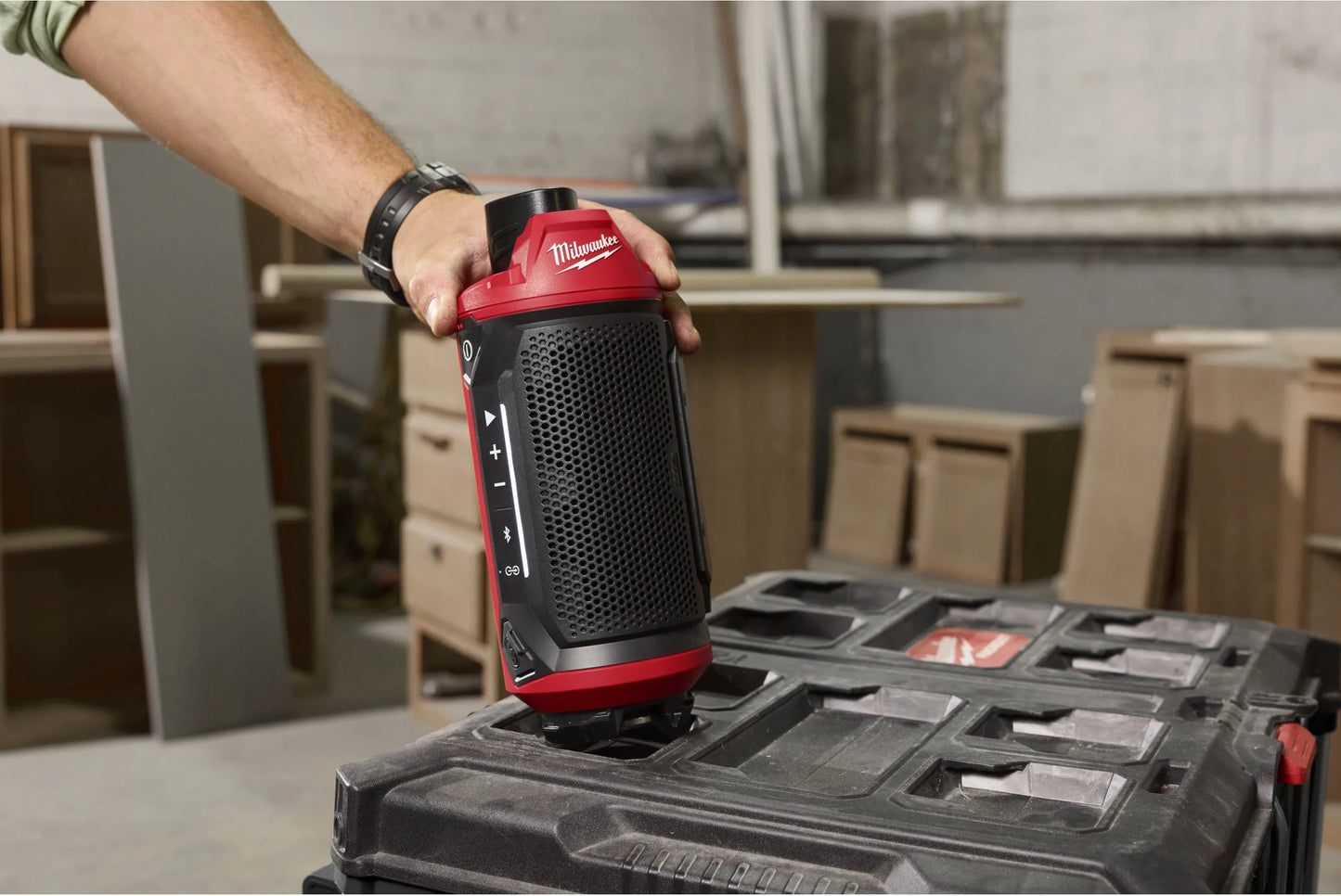 Coluna M12 com Bluetooth compatível com Packout Milwaukee M12 SPEJSG2-0