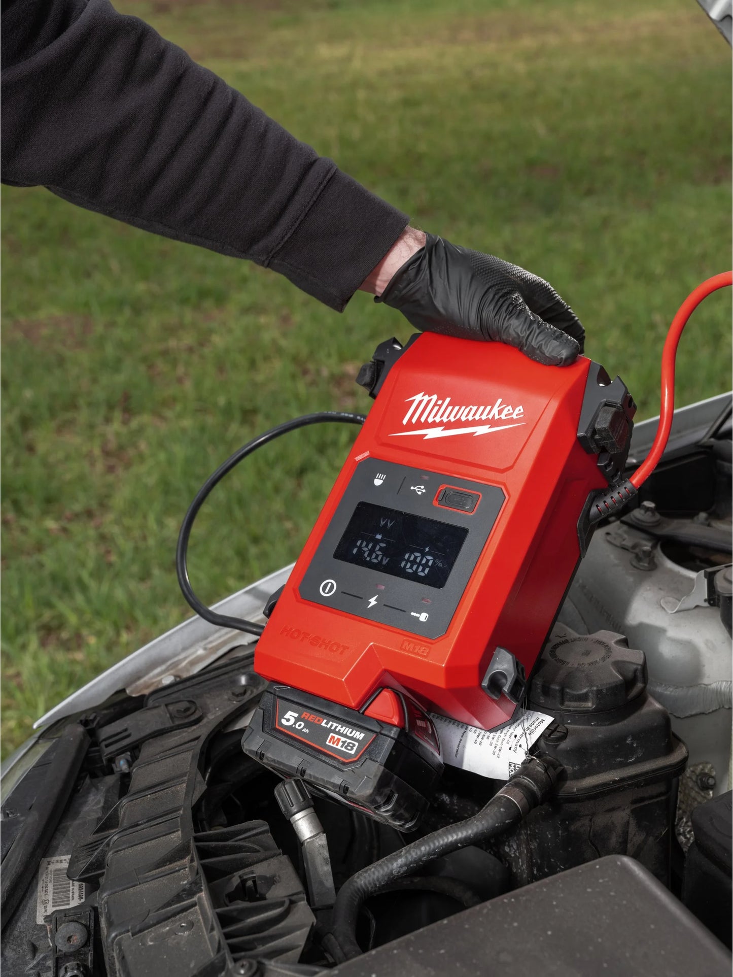 Arrancador para veículo M18 2.000A Milwaukee