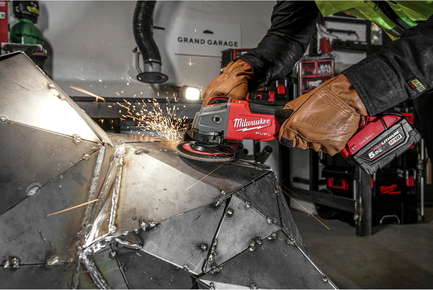 Rebarbadora Fuel ONE-KEY M18 de 125 mm com mala Milwaukee M18 ONEFSAG125XPDB-0X