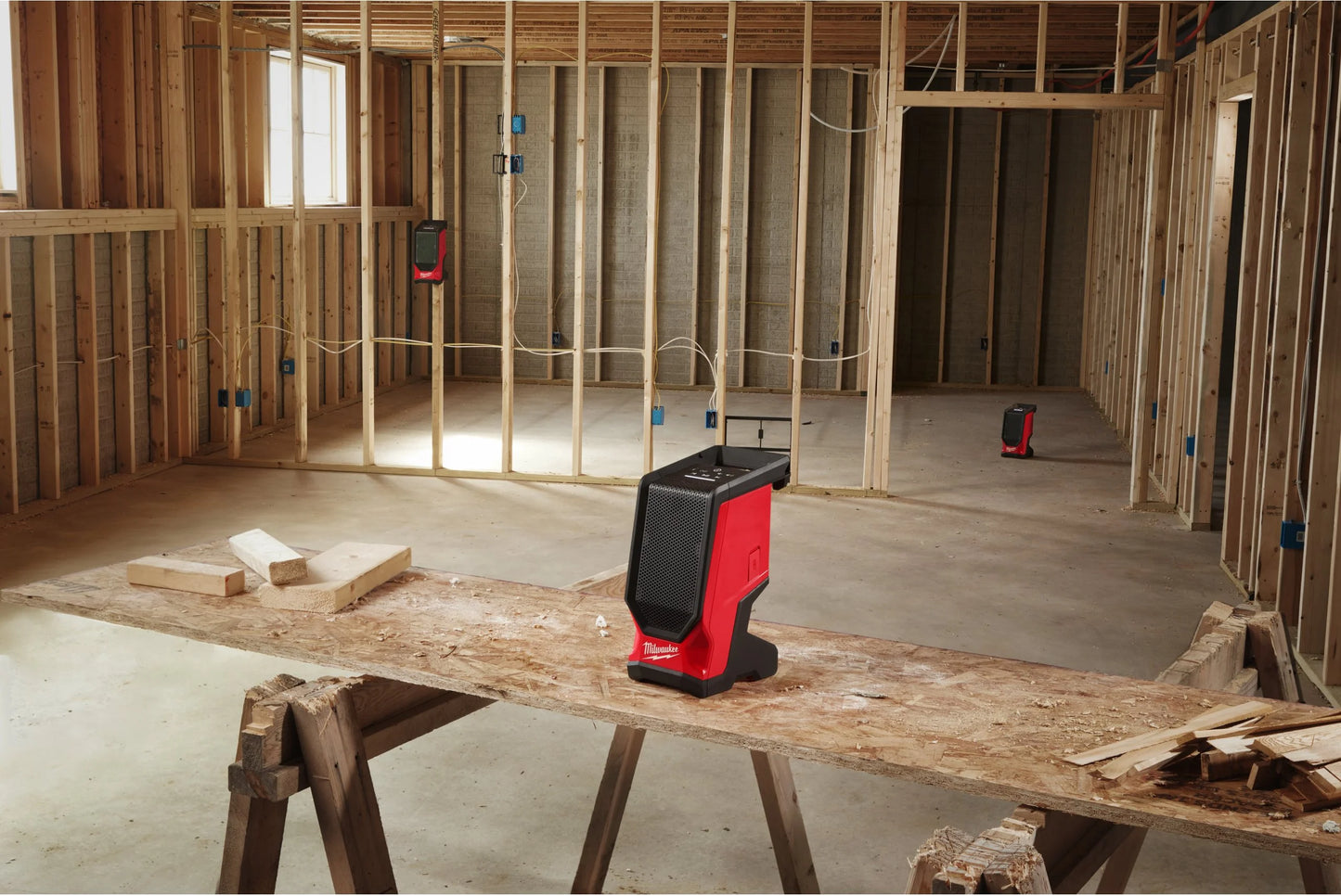 Altavoz M18 com Bluetooth Milwaukee M18 SPEJSG2-0