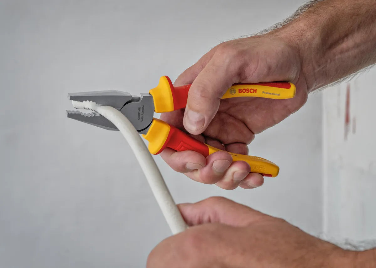 Conjunto de eletricista de 37 peças VDE em mala L-BOXX Bosch