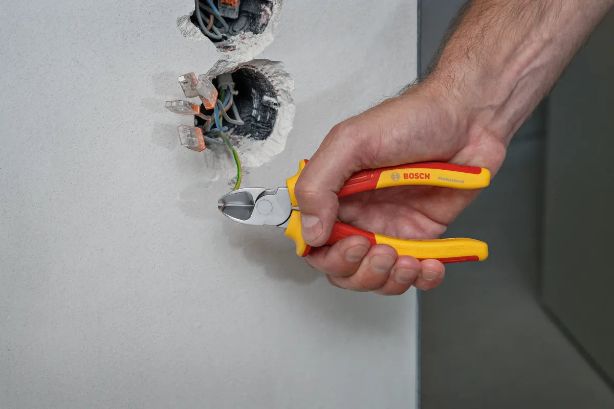 Conjunto de eletricista de 37 peças VDE em mala L-BOXX Bosch