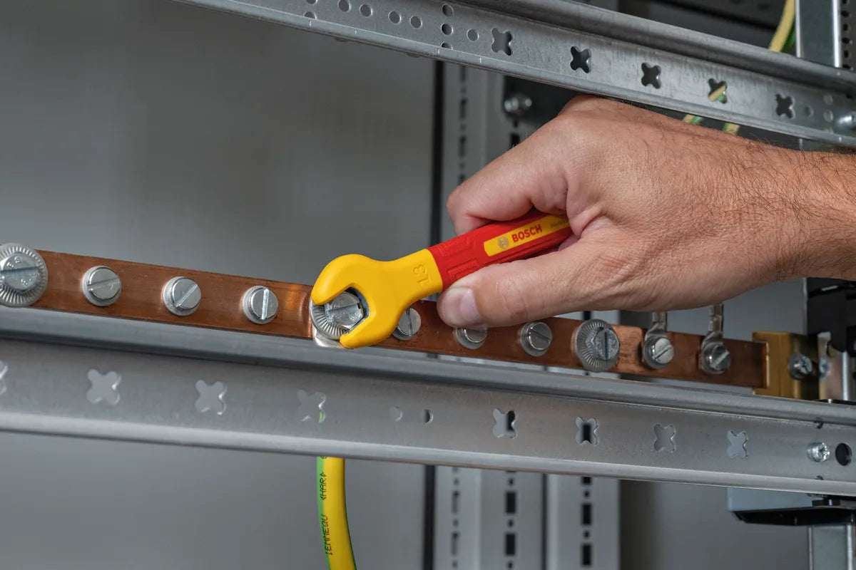 Conjunto de eletricista de 37 peças VDE em mala L-BOXX Bosch
